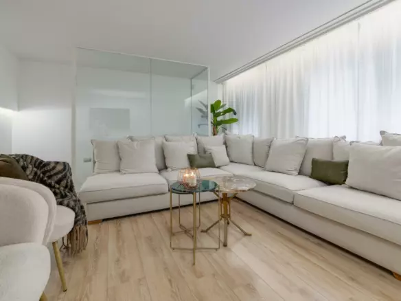 4-bedroom Apartment In Torrevieja, Spain (265 M²)