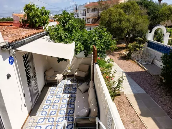 1-bedroom Bungalow In Torrevieja, Spain (60 M²)
