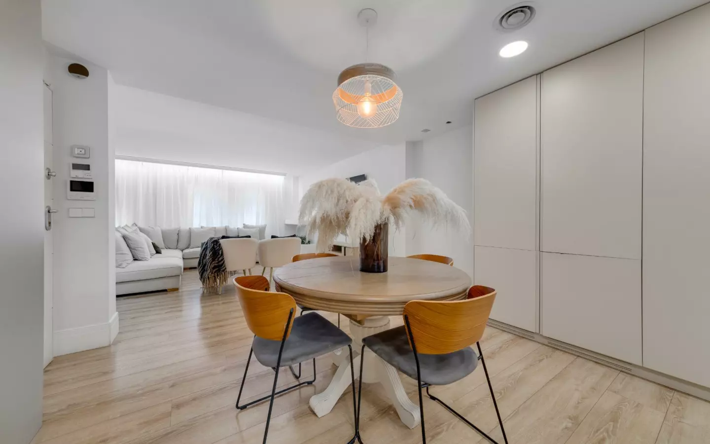 4-bedroom Apartment In Torrevieja, Spain (265 M²)