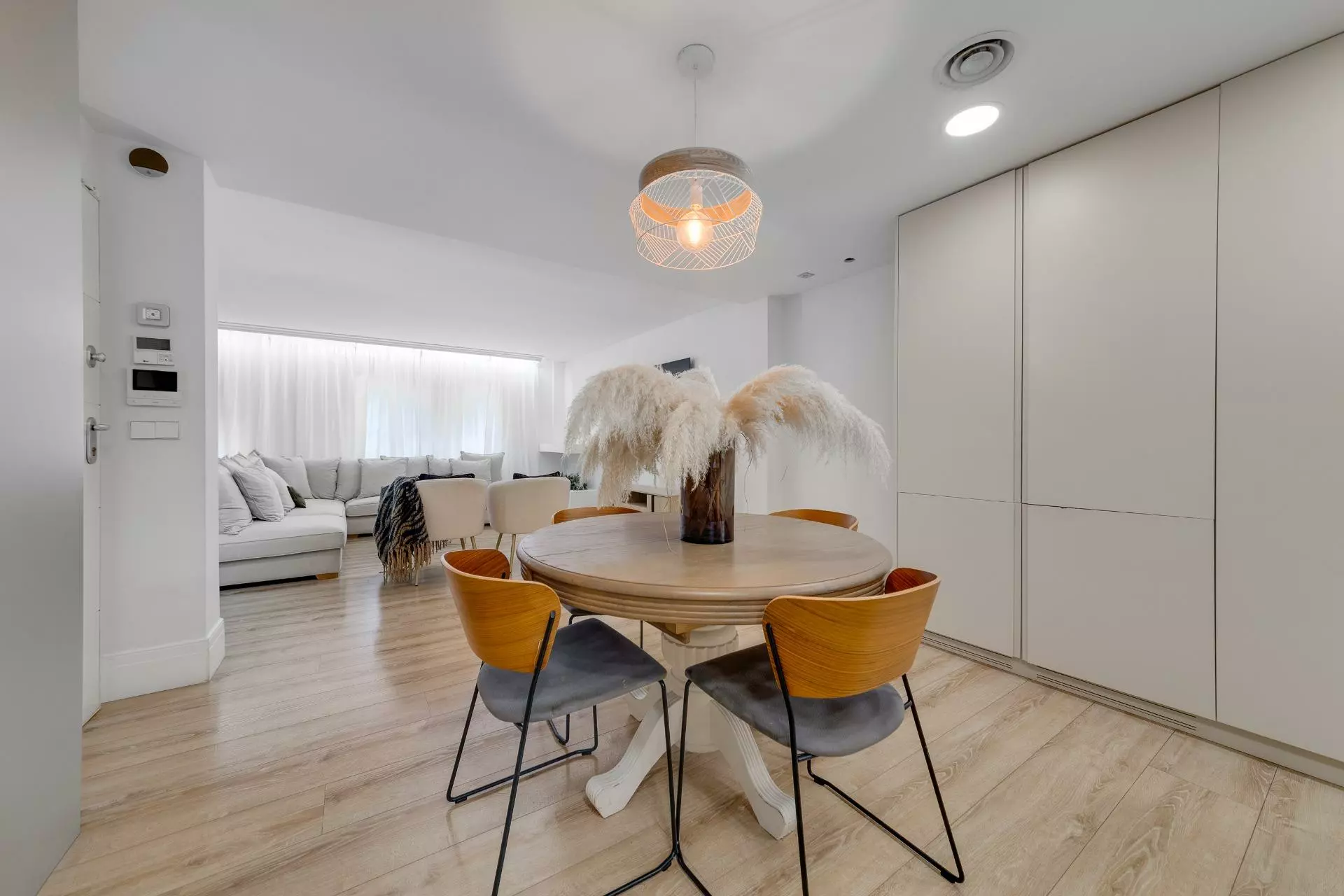 4-bedroom Apartment In Torrevieja, Spain (265 M²)