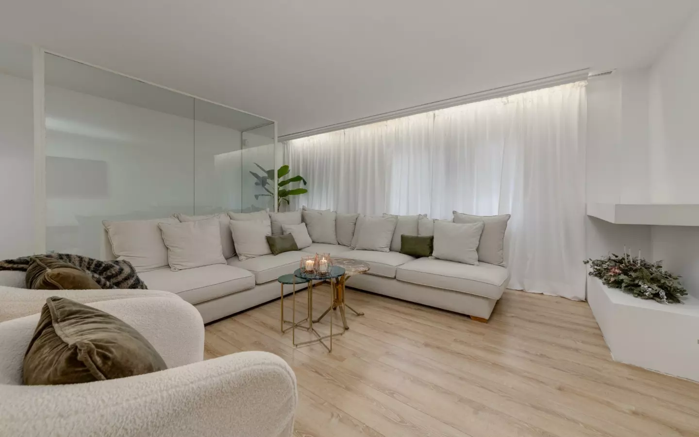 4-bedroom Apartment In Torrevieja, Spain (265 M²)