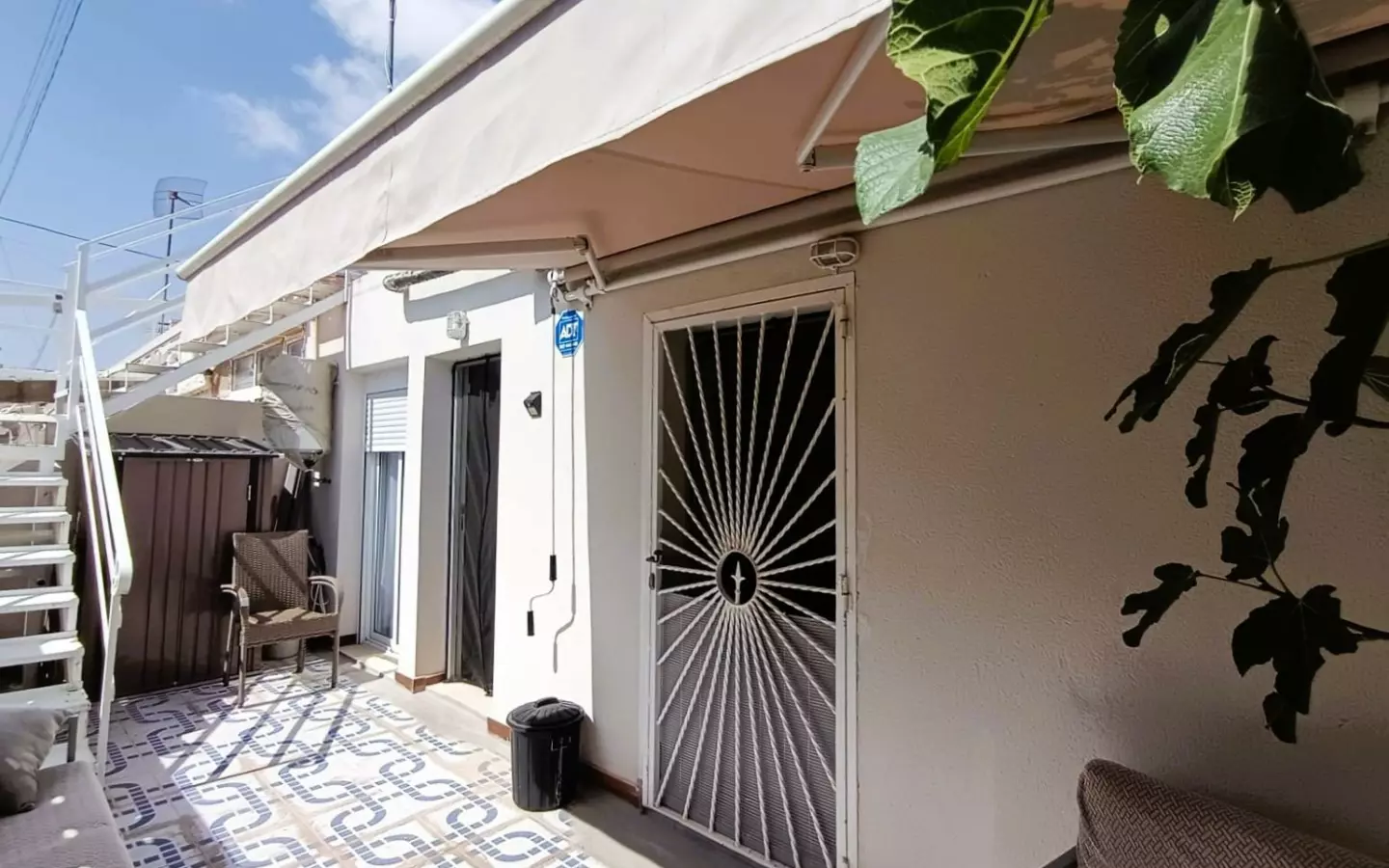 1-bedroom Bungalow In Torrevieja, Spain (60 M²)
