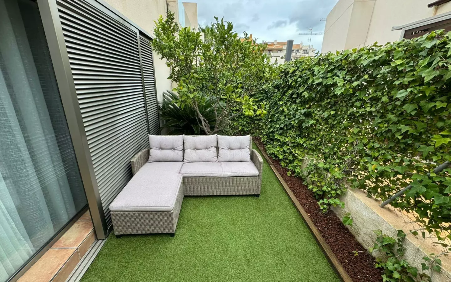 3-bedroom Town House In Torrevieja, Spain (127 M²)