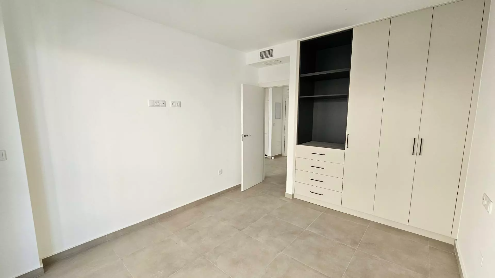 1-bedroom Apartment In Torrevieja, Spain (63 M²)