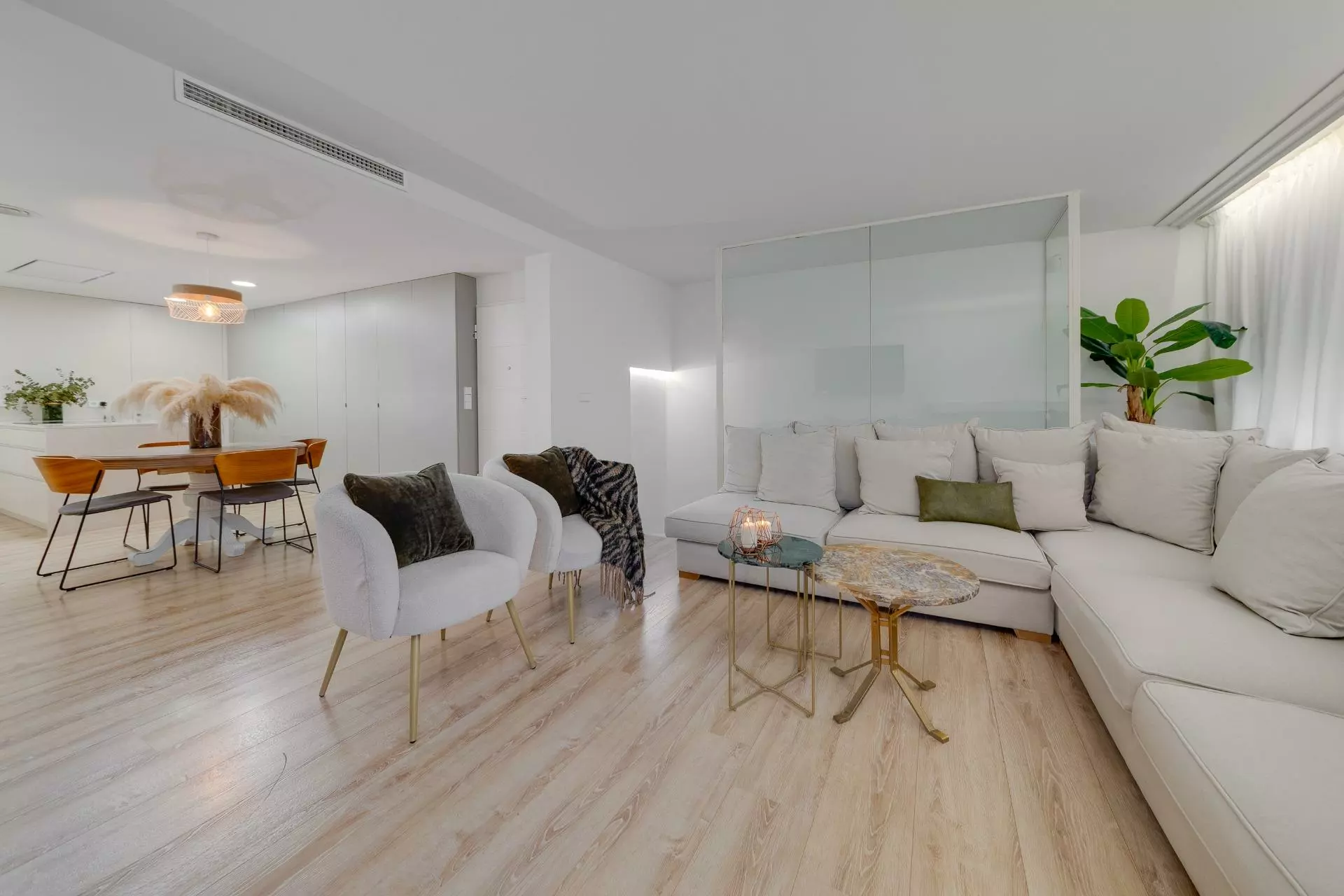 4-bedroom Apartment In Torrevieja, Spain (265 M²)