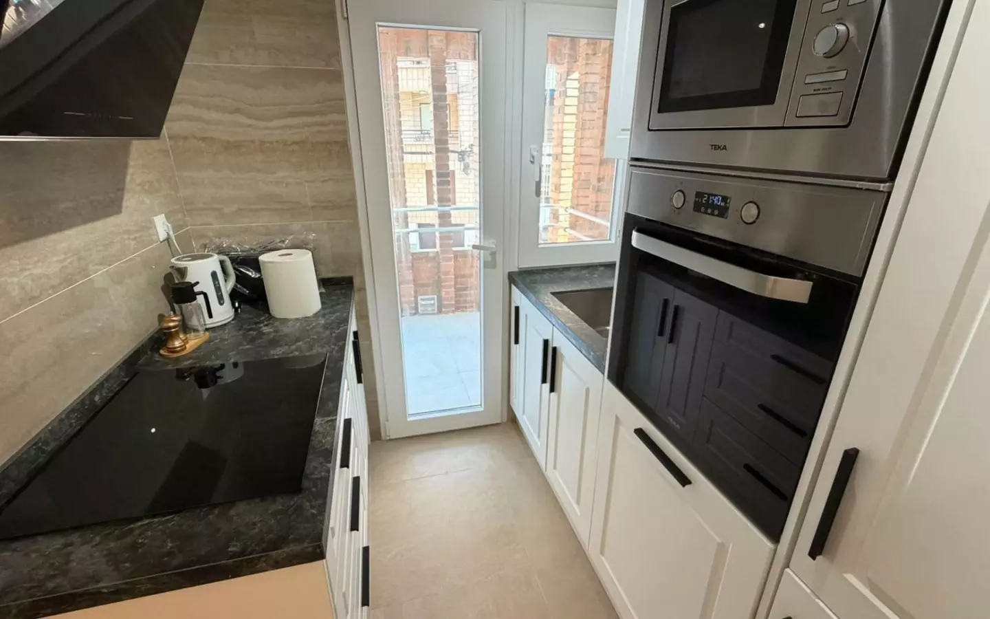 3-bedroom Apartment In Torrevieja, Spain (99 M²)