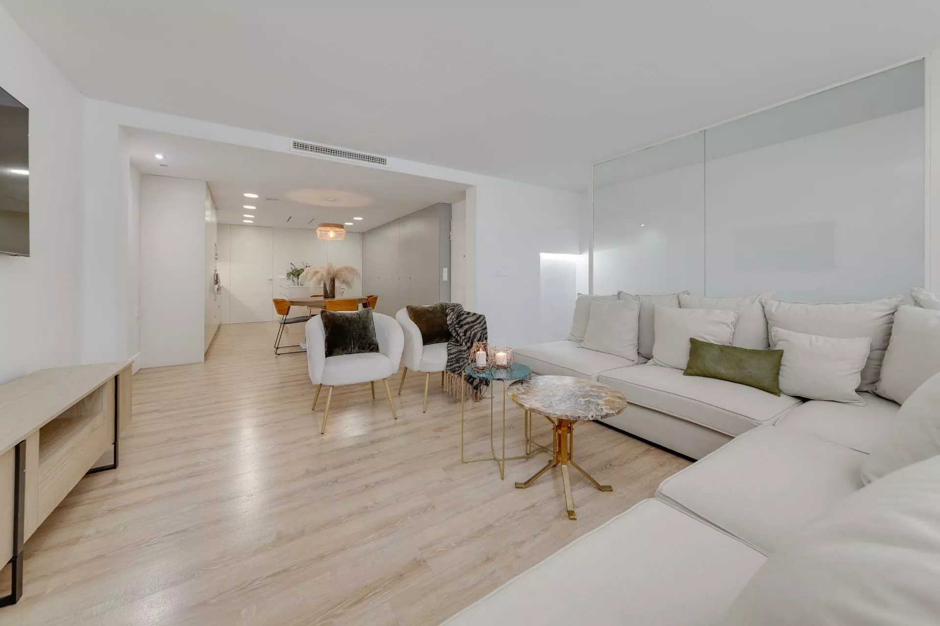 4-bedroom Apartment In Torrevieja, Spain (265 M²)