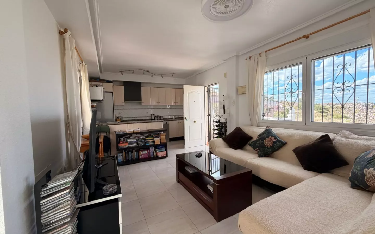 2-bedroom Townhouse In Ciudad Quesada, Spain (60 M²)