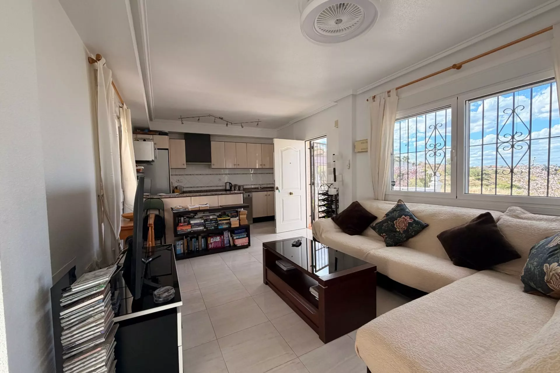 2-bedroom Townhouse In Ciudad Quesada, Spain (60 M²)