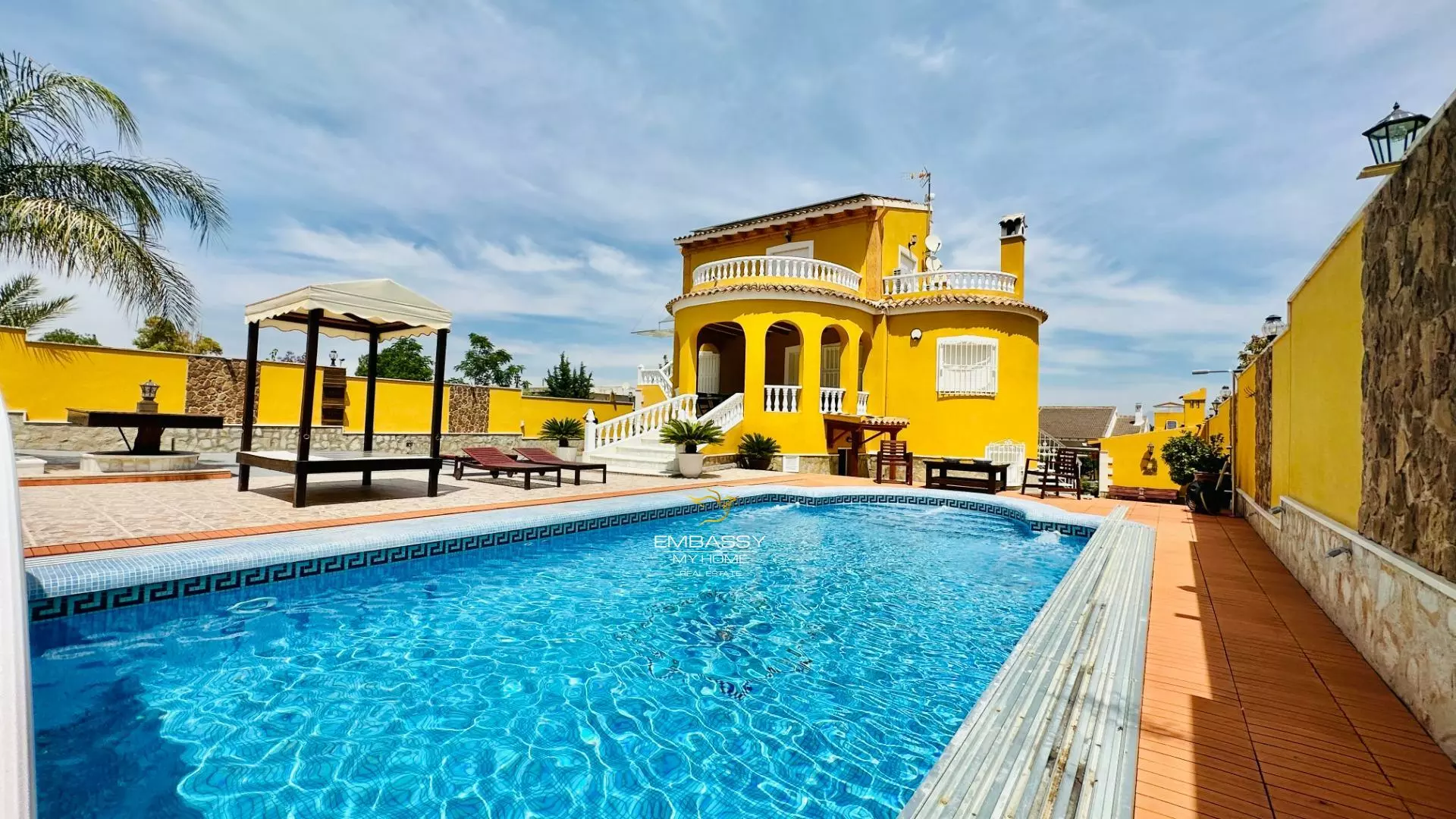 5-bedroom Villa In Orihuela, Spain (201 M²)
