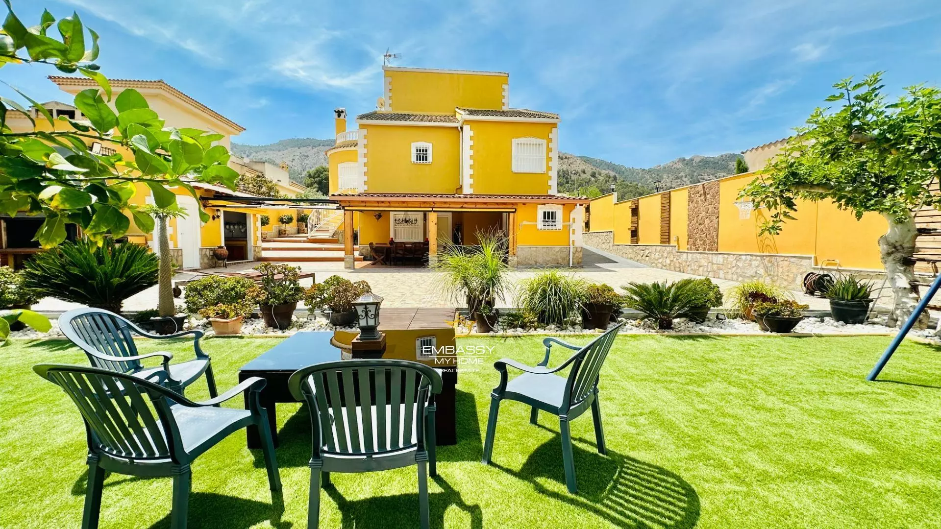 5-bedroom Villa In Orihuela, Spain (201 M²)