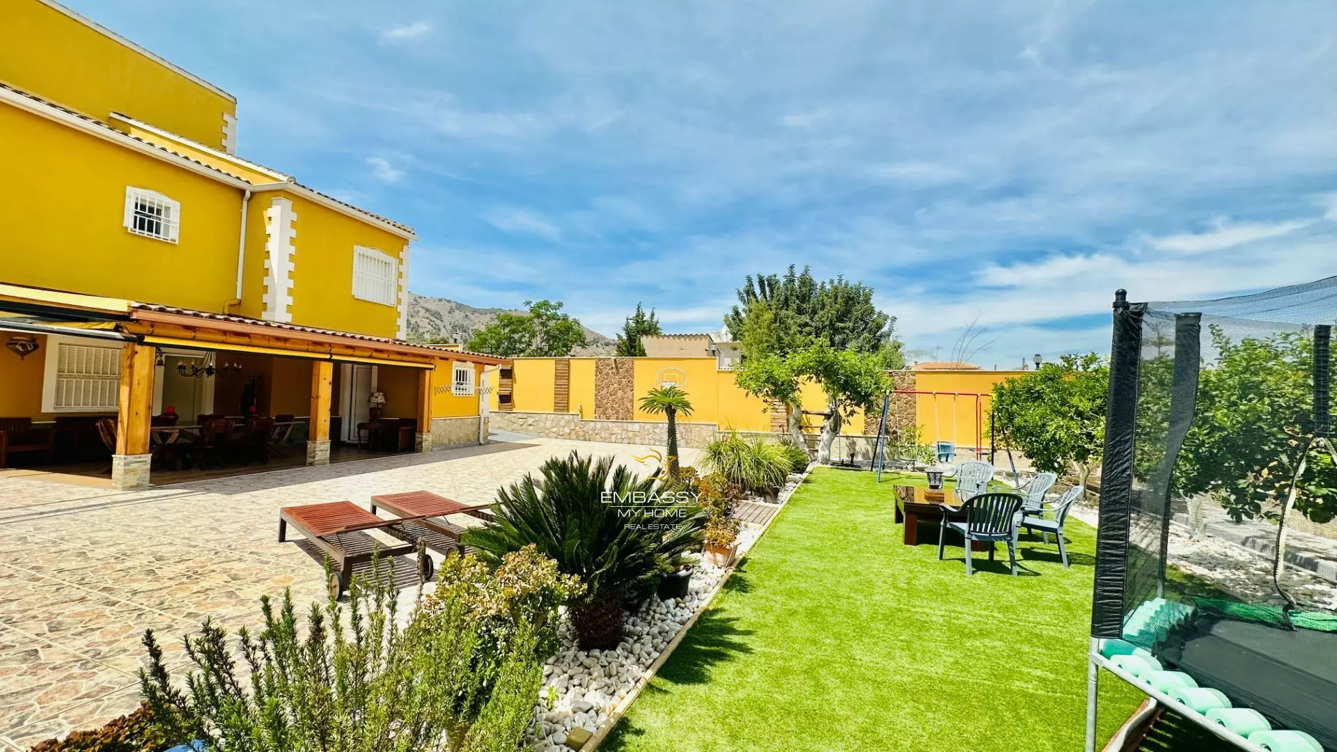 5-bedroom Villa In Orihuela, Spain (201 M²)