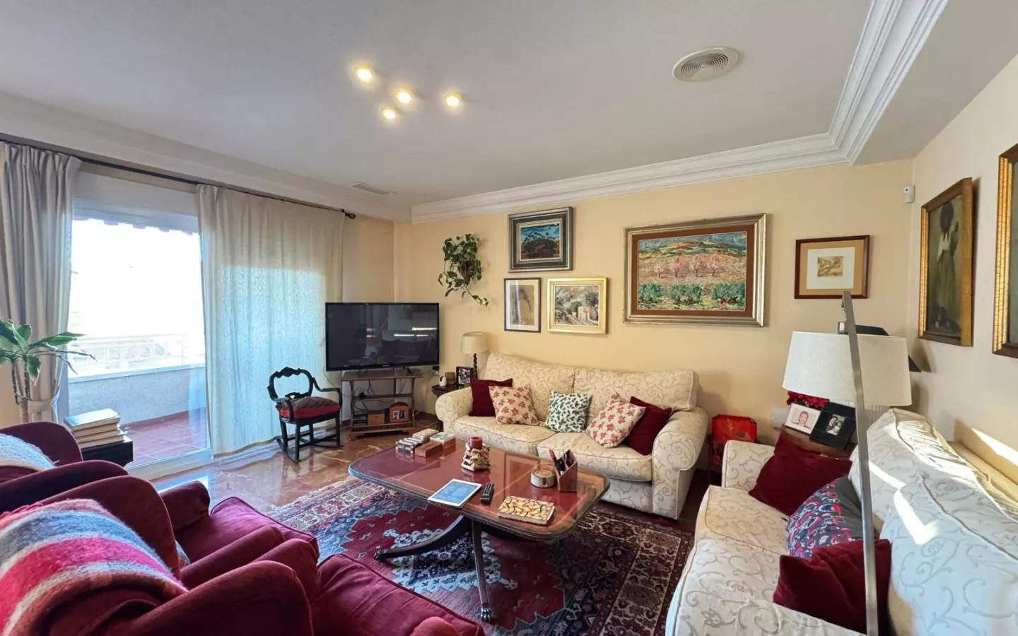 4-bedroom Apartment In Torrevieja, Spain (256 M²)
