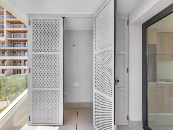 2-bedroom Apartment In Torrevieja, Spain (61 M²)