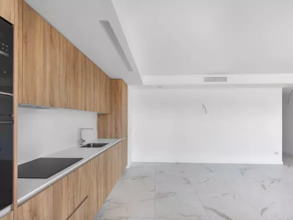 2-bedroom Apartment In Torrevieja, Spain (61 M²)