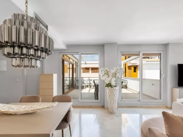 3-bedroom Apartment In Torrevieja, Spain (73 M²)