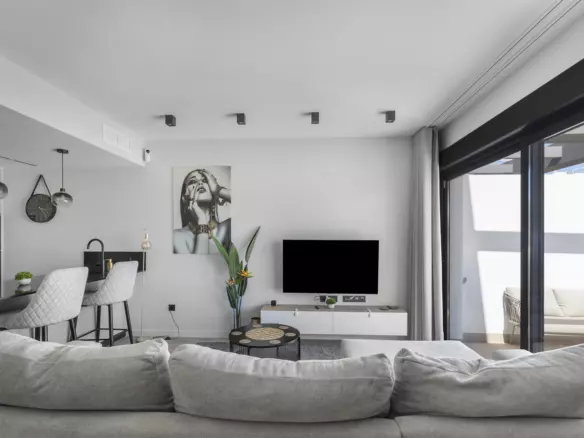 2-bedroom Penthouse In Orihuela Costa, Spain (72 M²)