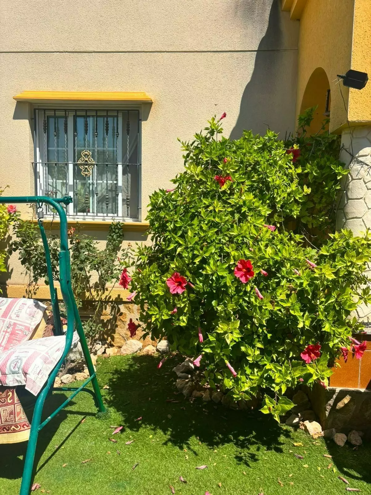 2-bedroom Bungalow In Orihuela Costa, Spain (68 M²)