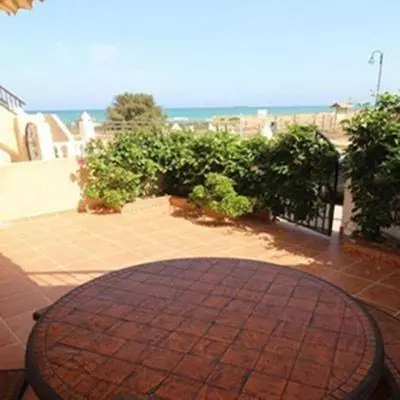 3-bedroom Bungalow In Torrevieja, Spain (120 M²)