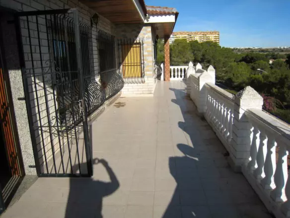 10-bedroom Villa In Pilar De La Horadada, Spain