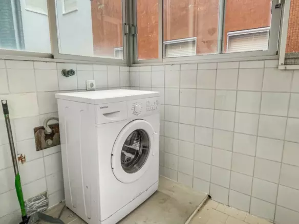 4-bedroom Apartment In Guardamar Del Segura, Spain (137 M²)