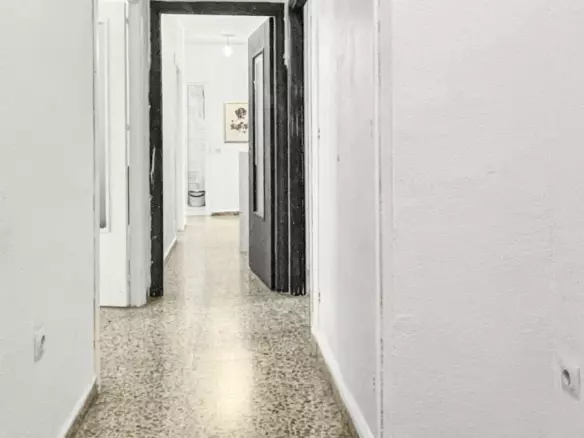 4-bedroom Apartment In Guardamar Del Segura, Spain (137 M²)