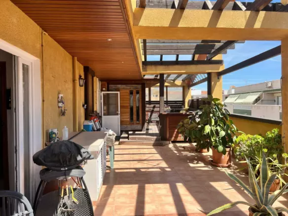 2-bedroom Apartment In Torrevieja, Spain (149 M²)