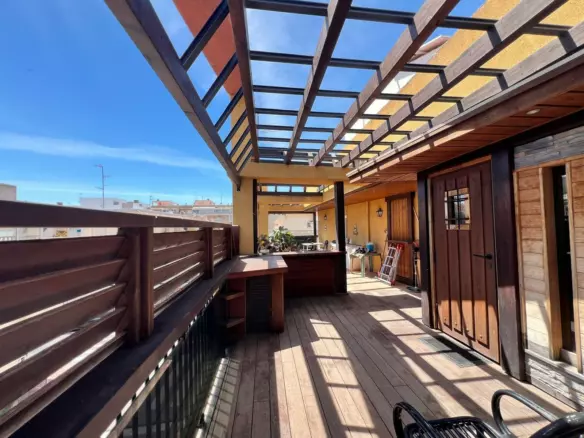 2-bedroom Apartment In Torrevieja, Spain (149 M²)