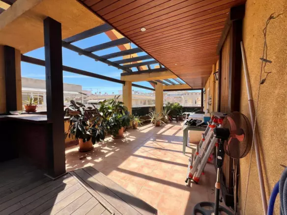 2-bedroom Apartment In Torrevieja, Spain (149 M²)