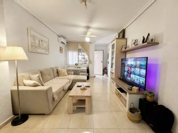 2-bedroom Bungalow In Orihuela Costa, Spain (80 M²)