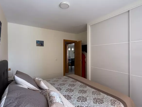 3-bedroom Apartment In Torrevieja, Spain (86 M²)