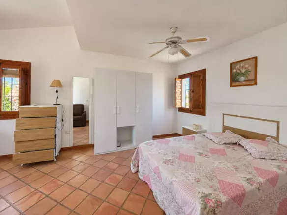 4-bedroom Villa In Cabo Roig, Spain (160 M²)