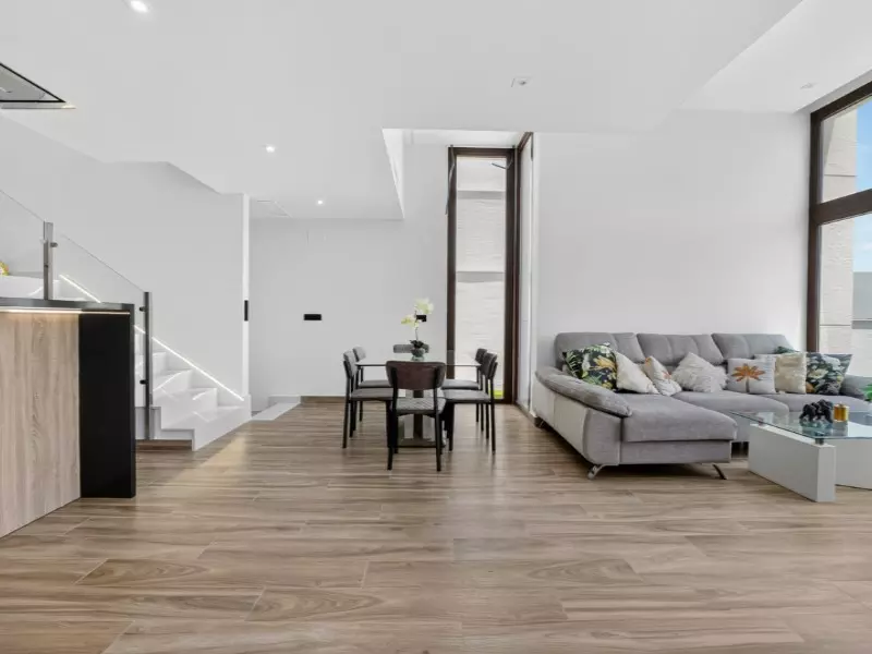 3-bedroom Villa In Torrevieja, Spain (149 M²)