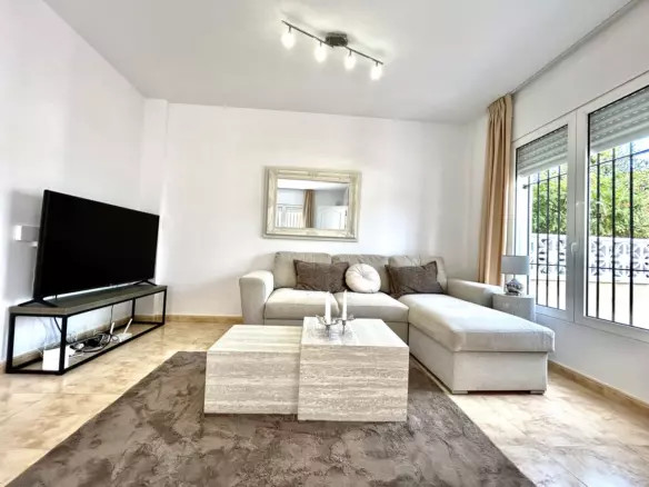 3-bedroom Town House In Pilar De La Horadada, Spain (110 M²)