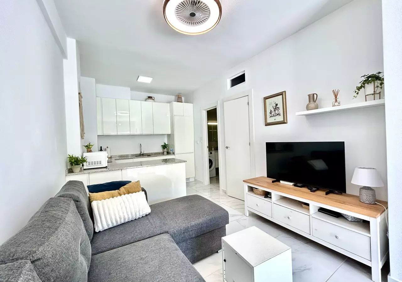 2-bedroom Apartment In Orihuela Costa, Spain (53 M²)