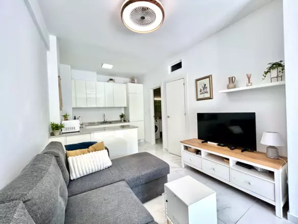 2-bedroom Apartment In Orihuela Costa, Spain (53 M²)