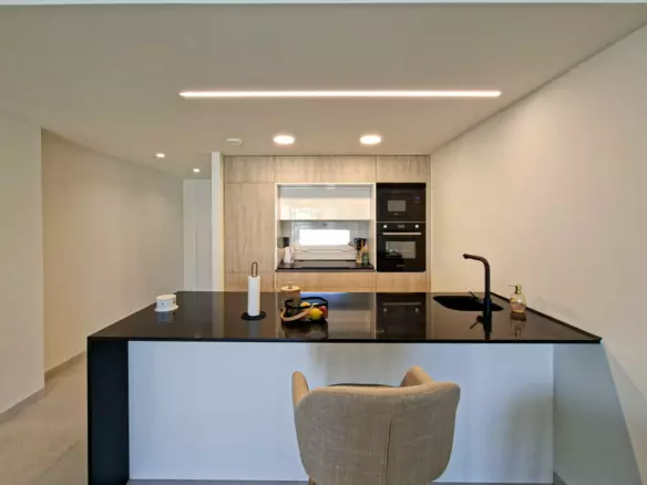 2-bedroom Apartment In Guardamar Del Segura, Spain (112 M² Plot)