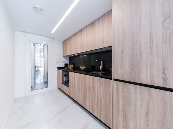 2-bedroom Apartment In Torrevieja, Spain (90 M²)