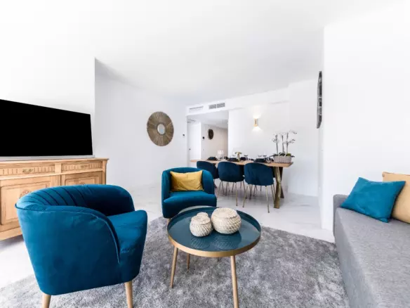 2-bedroom Apartment In Torrevieja, Spain (90 M²)