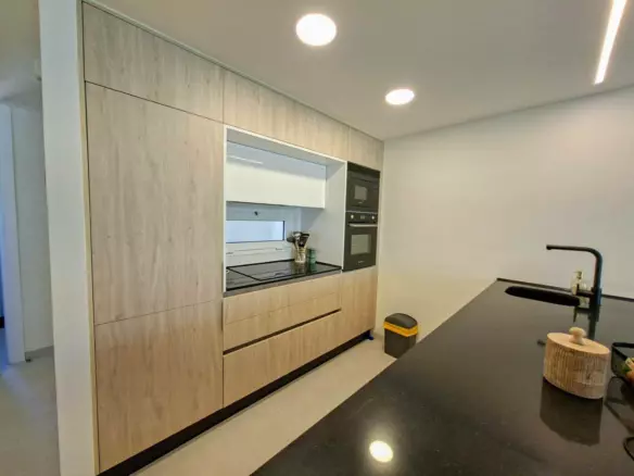 2-bedroom Apartment In Guardamar Del Segura, Spain (112 M² Plot)