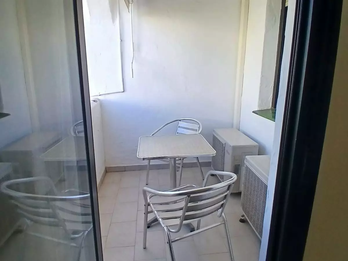 3-bedroom Property In Estepona, Spain (146 M²)