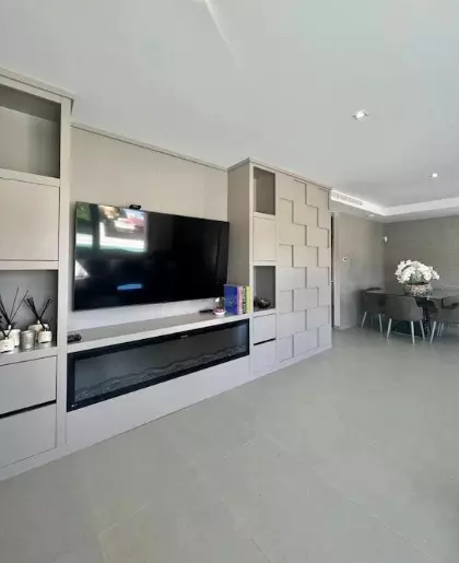 5-bedroom Villa In Torrevieja, Spain (280 M²)