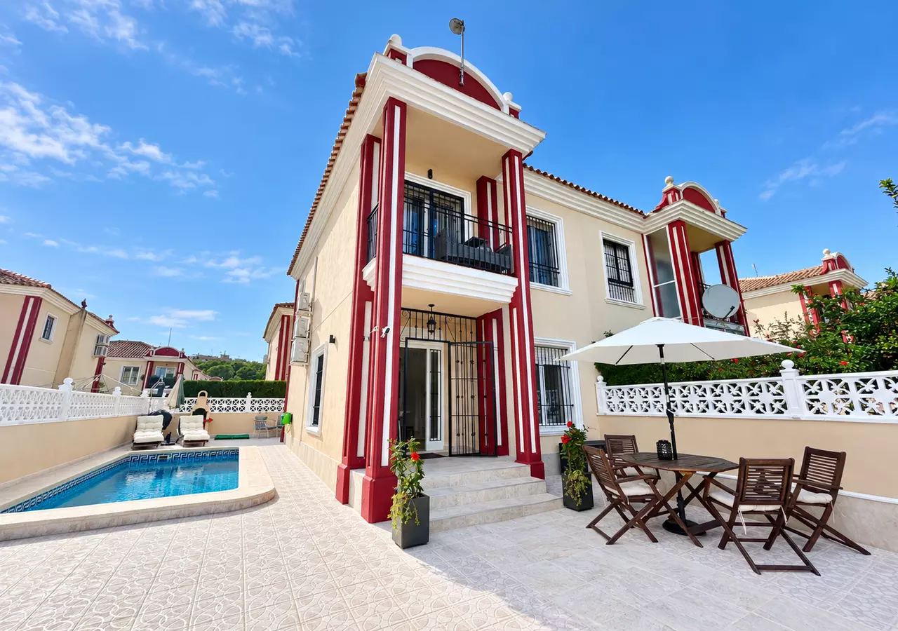 3-bedroom Town House In Pilar De La Horadada, Spain (110 M²)