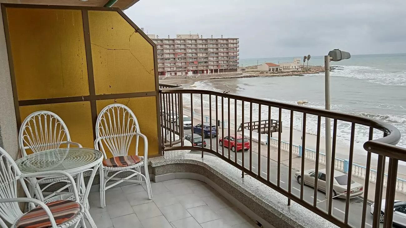3-bedroom Apartment In Torrevieja, Spain
