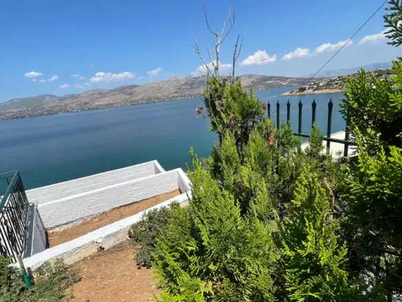 2-bedroom Detached House In Salamina, Greece (95 M²)