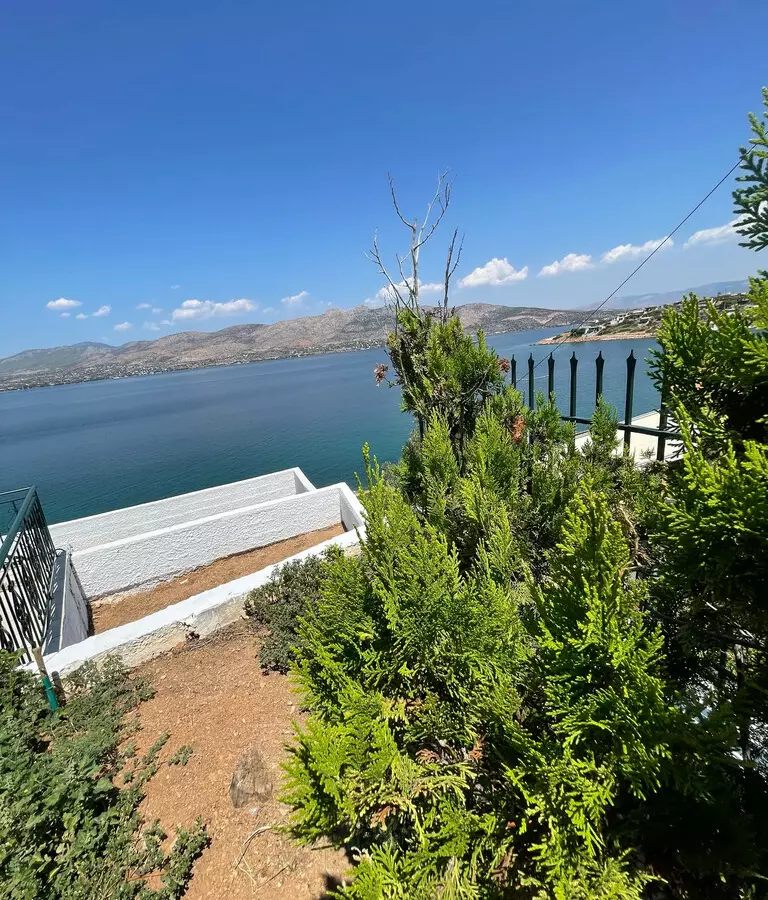 2-bedroom Detached House In Salamina, Greece (95 M²)