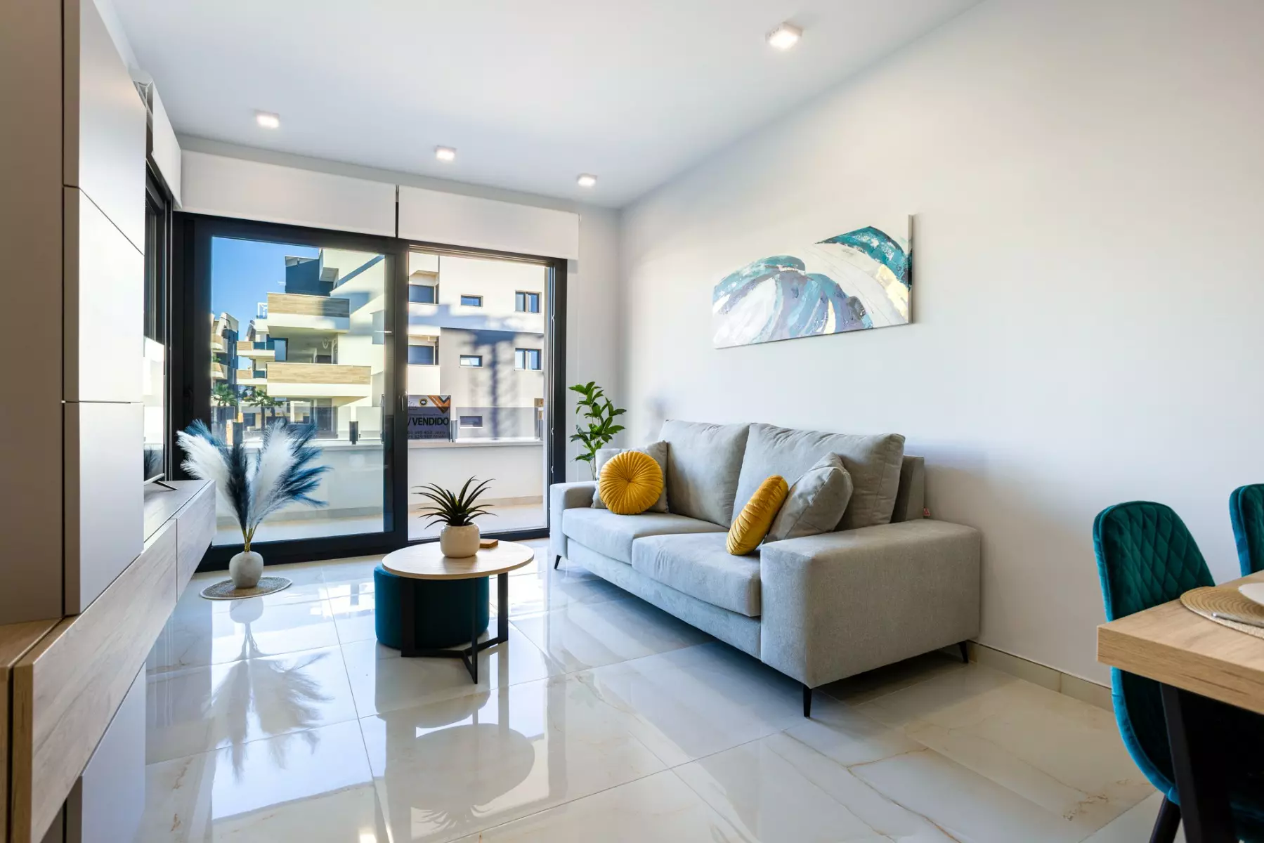 2-bedroom Apartment In Orihuela Costa, Spain (80 M²)