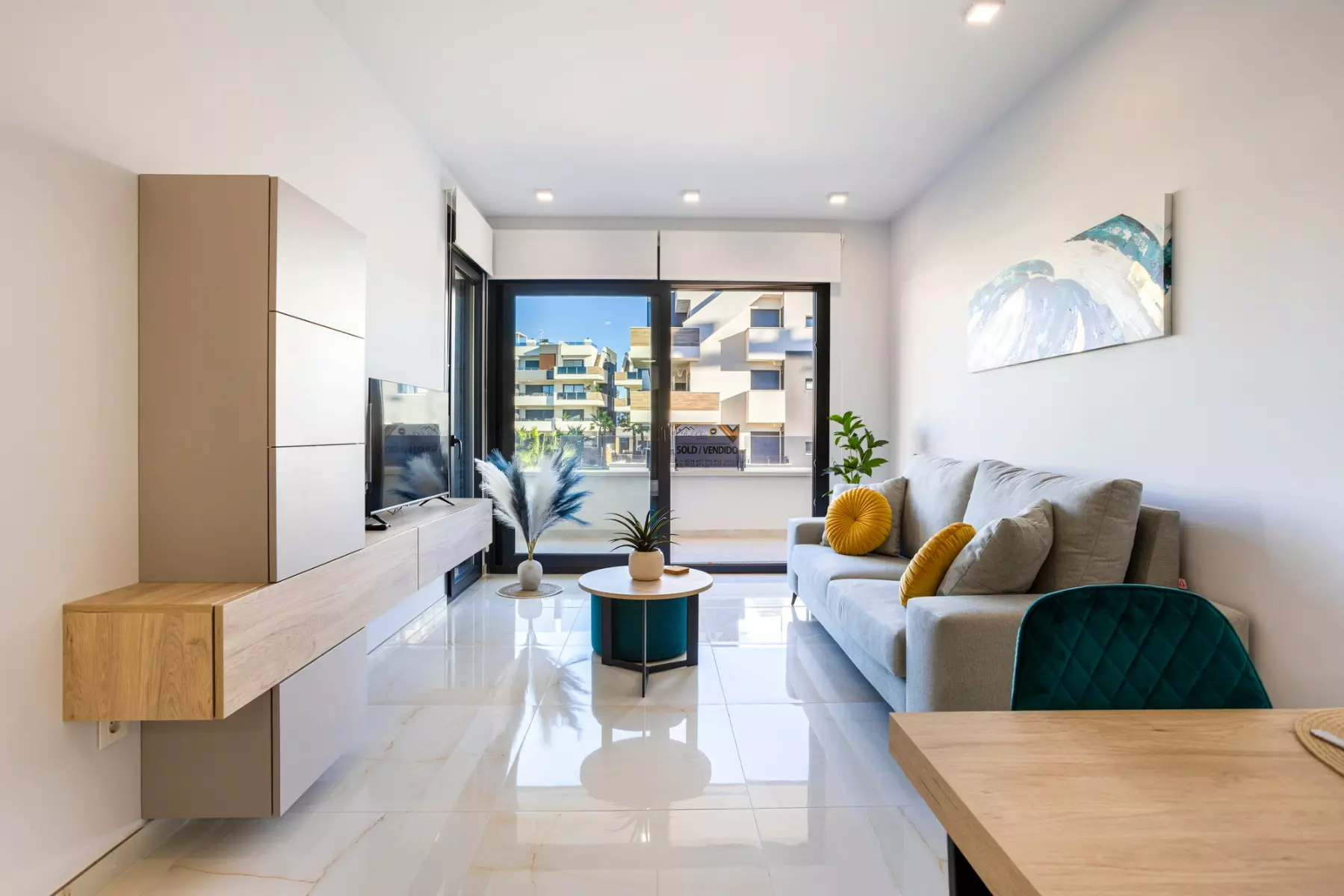 2-bedroom Apartment In Orihuela Costa, Spain (80 M²)