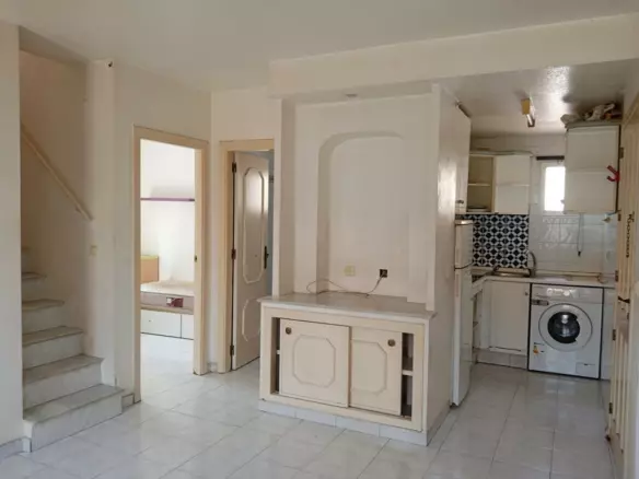 3-bedroom Duplex In Torrevieja, Spain (74 M²)