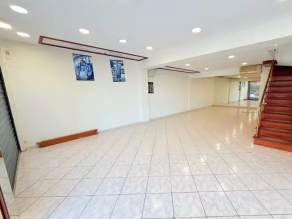 Commercial Property In Paralia, Greece (182 M²)